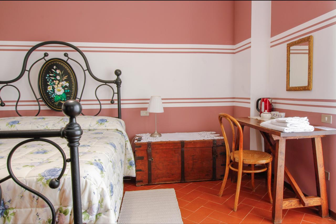 B&B Dimora Morelli Gubbio Exterior photo