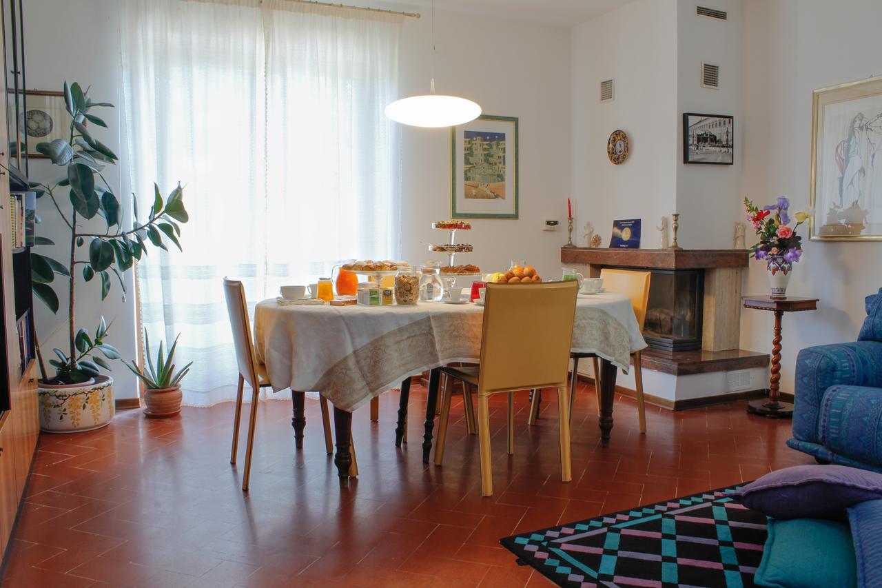 B&B Dimora Morelli Gubbio Exterior photo